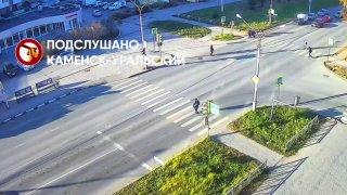 В Каменске-Уральском водитель «Лады» сбил пешехода и уехал и с места ДТП...