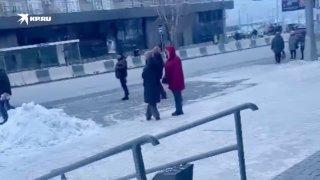 Сибирячка плеснула едкой жидкостью в глаза начальнице за отказ взять ее на работу