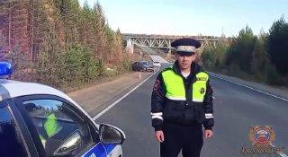 Легковой автомобиль вылетел с дороги: водитель погибла Дорожно-транспортное...