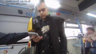 В Москве безбилетник не хотел платить и распылил газовый баллончик на контролеров: ему грозит до 10 лет тюрьмы