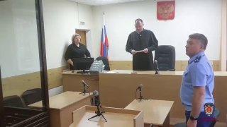 Житель Иланского пришёл с работы, убил мать и отправился в «Бристоль»