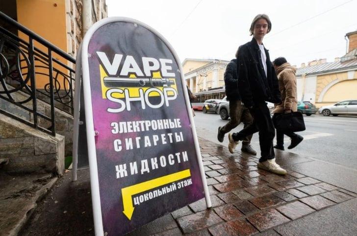 Новость о школьнице, у которой слезла кожа после курения вейпа, оказалась...