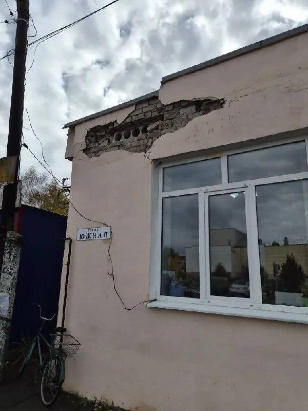 Уволенный «на*уй» глава Кинельского района Юрий Жидков госпитализирован с гипертоническим кризом, пишут местные СМИ.