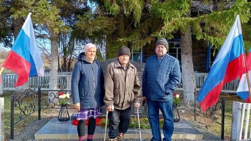 В Ивановке Канского района открыли мемориал погибшим воинам