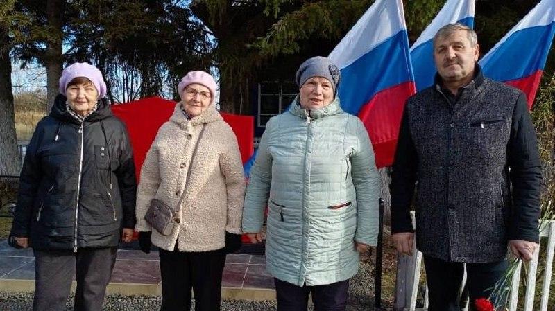 В Ивановке Канского района открыли мемориал погибшим воинам