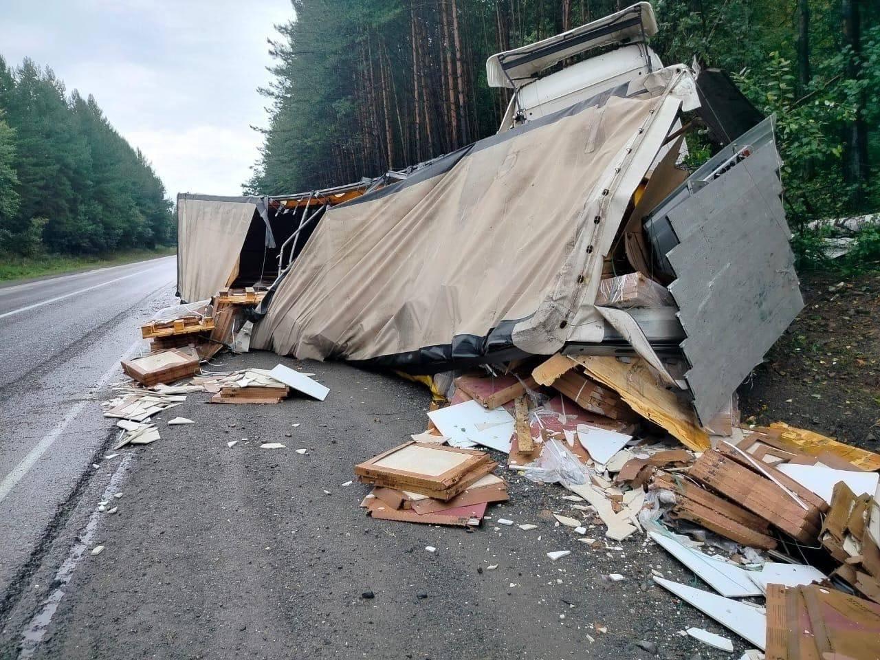 В Челябинской области дальнобойщик покончил с собой после ДТП