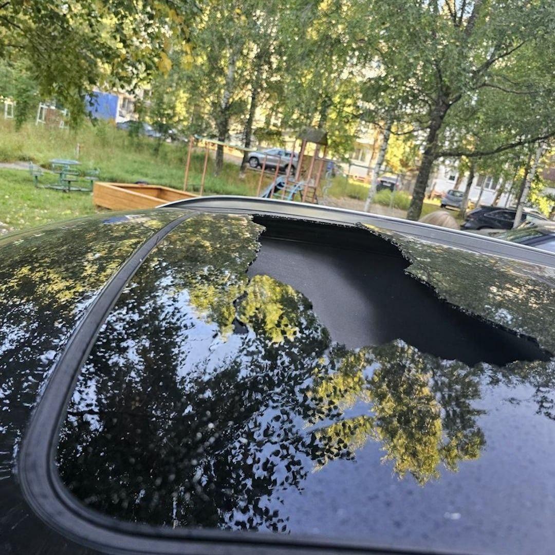 Владельцы свежих BMW жалуются на ВЗРЫВАЮЩИЕСЯ люки — стёкла буквально лопаются прямо над головами.