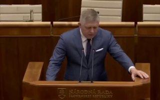 Русские встают на колени только тогда, когда завязывают шнурки Премьер-...