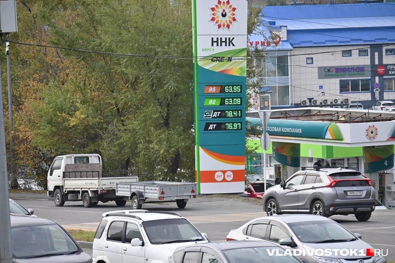 Цены на бензин, а особенно на дизельное топливо (ДТ), продолжают расти во...