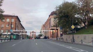 💥 На океанском проспекте жесткое ДТП с участием Lexus LX570 и Toyota Mark II.