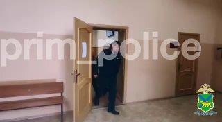 👮‍♂️ Иностранец попытался дать взятку 80 тысяч рублей полицейскому в Приморье