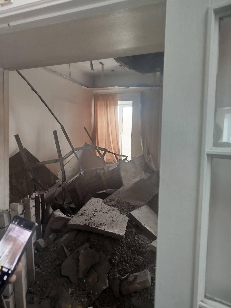 Капремонт крыши детской больницы в Новосибирске, где рухнул потолок в одной из палат, проводили в 2019 году