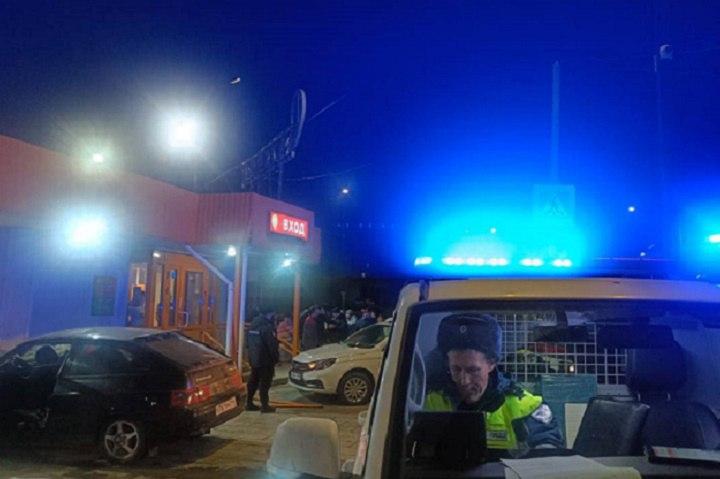 Следователи возбудили уголовное дело после аварии в Ревде, где погибли две девочки