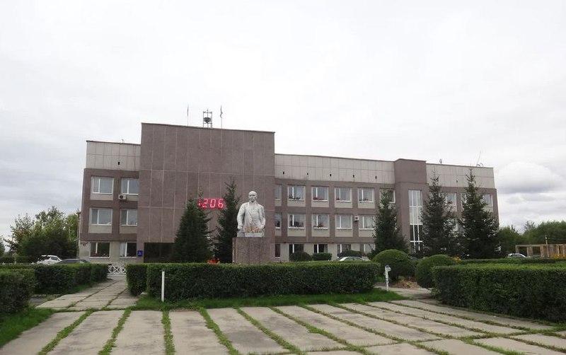 Накануне в администрации Аскизского района прошла проверка Следственного комитета, силовики были утром.