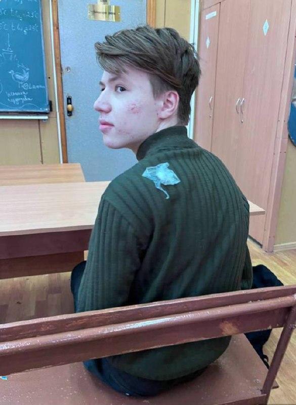 «Скоро муслимкам трындец»: в Саратове подросток напал с ножом на женщину в хиджабе