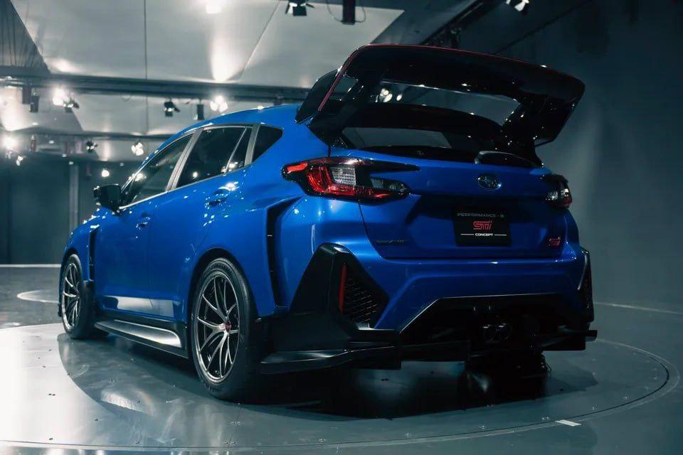 Subaru выкатила новую версию WRX STI — это концепт Performance-B STI, созданный на базе актуальной Impreza.