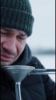 АвтоВАЗ выкатил Lada Нытик — первый кроссовер, который заправляется слезами владельца.