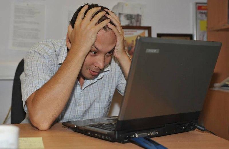 Мужчина отдал деньги мошенникам 