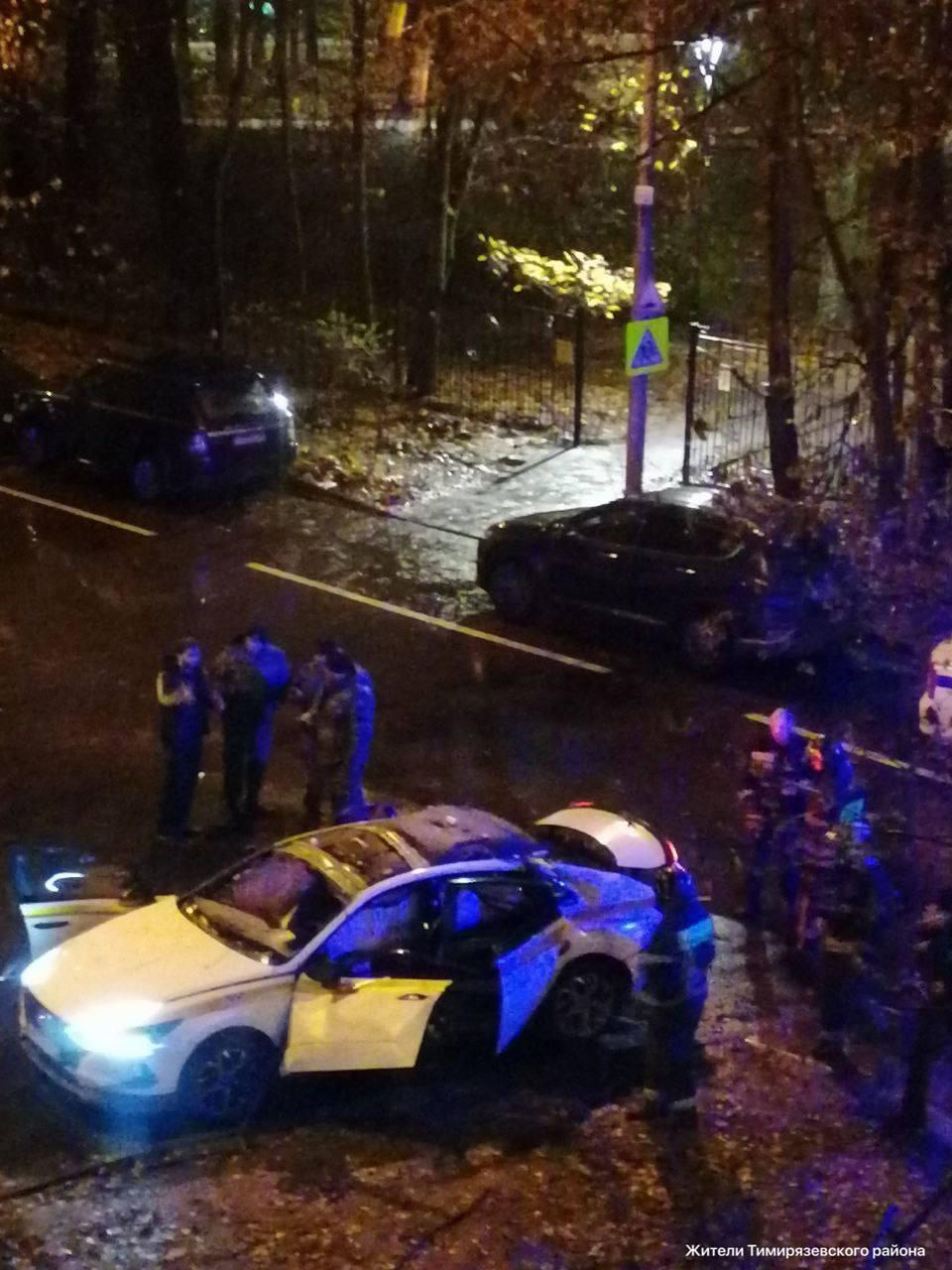 Автомобиль взорвался после чистки кондиционера на улице Немчинова рядом с парком «Дубки»