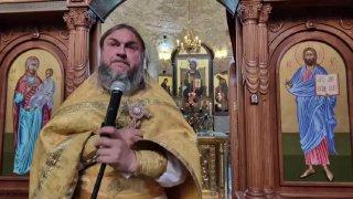 Женщина — просто помощник человека и без мужа не может существовать, заявили в РПЦ.