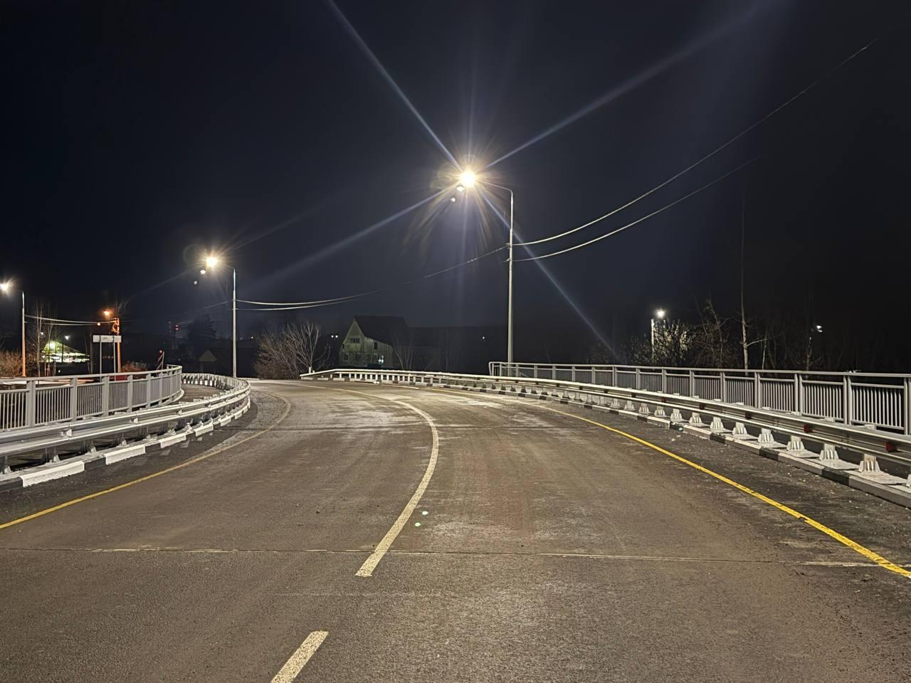 Строительство нового моста через реку Тарайка вышло на завершающую стадию....