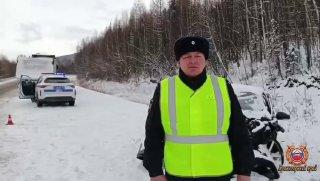 В аварии на юге края пострадали 4 жителя Тувы