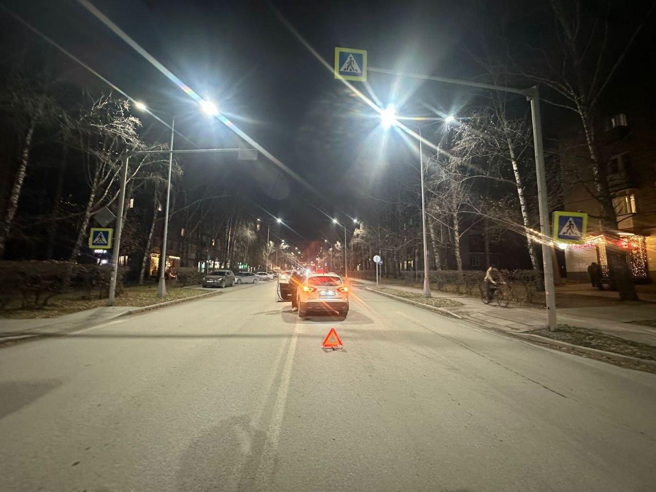 Водитель сбил пенсионерку на пешеходном переходе в Новосибирске