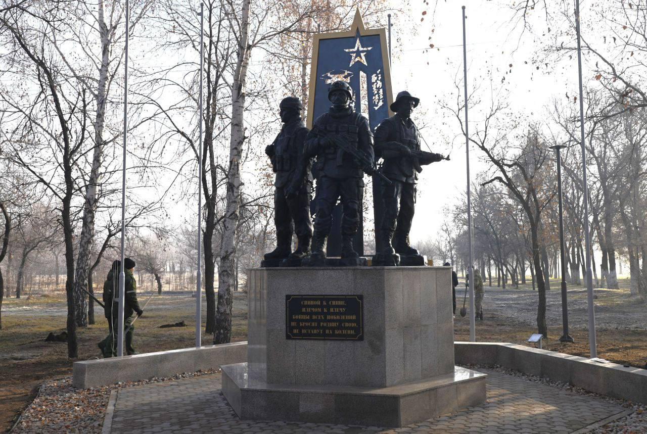 Минусинск увековечил память героев новой Аллеей В соседнем Минусинске создана...