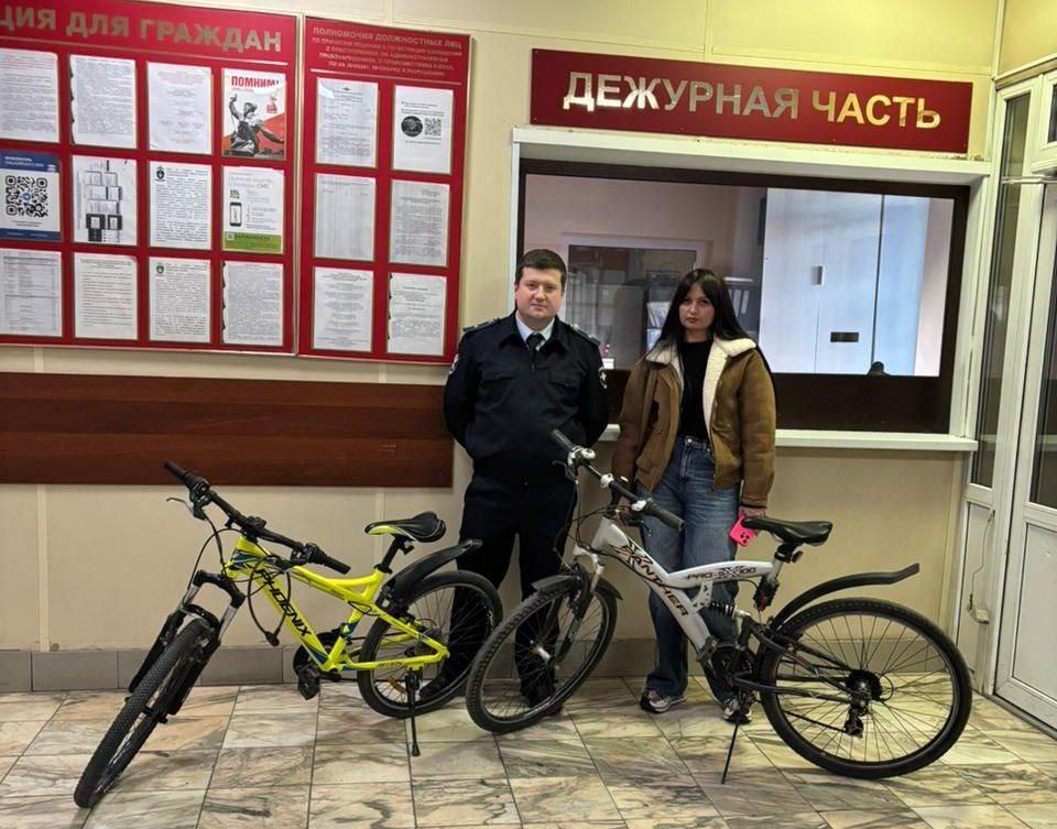 🚲🚲Полицейскими Ачинска возвращено два похищенных велосипеда собственнице