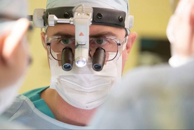 Красноярские врачи прооперировали двойняшек со сложным пороком сердца