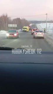 Жесткое ДТП произошло в Новокузнецком округе — три человека погибли.