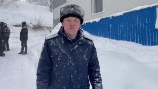 Жителя Камчатского края убил снег, сошедший с крыши. 60-летний мужчина...