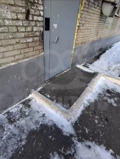 «Может тебе е*ало набить по-братски?»