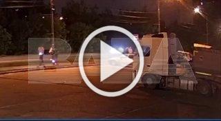 В Подмосковье дрифтер вылетел на встречку и сбил девушку...