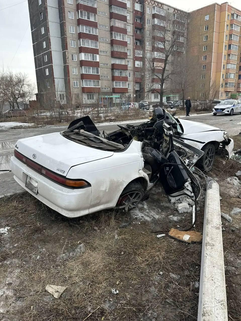 В Черногорске в результате ДТП пострадали водитель и пассажир автомобиля