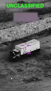 Спанч-Боб, военный на ковре-самолете, ракета 